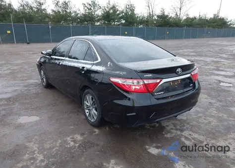 2017 Toyota Camry Se z USA, uszkodzony, nr VIN 4T1BF1FK4HU769686